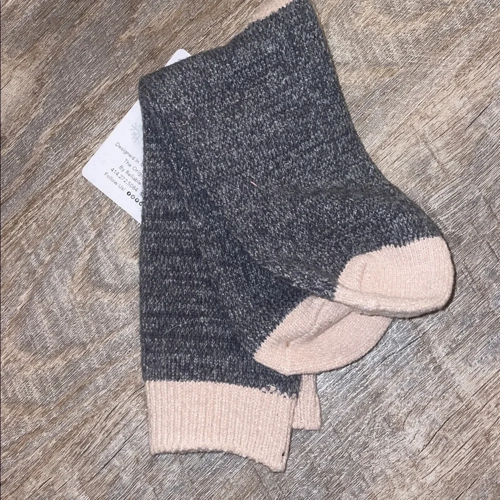 Muk Luks Gray Tan Knit Boot Socks OSFM